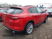 ✅ 2019 Alfa Romeo Stelvio Ti • VIN: ZASPAKBNXK7C31621 • Lot: 41773366. Wystawiony na IAAI z przebiegiem 37 344 mil. Bezpłatny archiwum sprzedaży aukcyjnych z USA i szczegółowy raport historii pojazdu na DreamBid. Zdjęcie 4.