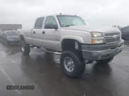 ✅ 2005 Chevrolet Silverado 2500HD LT • VIN: 1GCHK23275F916541 • Lot: 41798766. Wystawiony na IAAI z przebiegiem 80 169 mil. Bezpłatny archiwum sprzedaży aukcyjnych z USA i szczegółowy raport historii pojazdu na DreamBid. Zdjęcie 1.