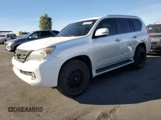 ✅ 2012 Lexus GX 460 • VIN: JTJBM7FX5C5036460 • Лот: 92357845. Опубликован ранее на Copart с пробегом 185 097 миль. Бесплатный доступ к архиву аукционных продаж из США и подробный отчёт об истории автомобиля на DreamBid. Изображение 1.