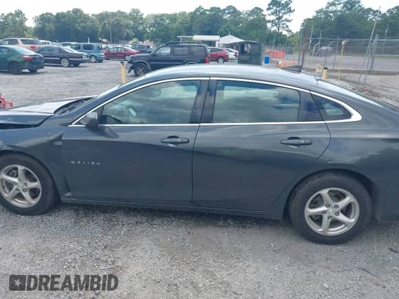 2018 Chevrolet Malibu LS с VIN 1G1ZC5ST0JF189968, выставлен на аукционе IAAI как лот 42774479 с пробегом 168 473 миль миль и . История ставок и продаж доступна на DreamBid. Изображение 14.