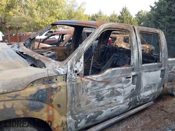 ✅ 2012 Ford F-250 Lariat • VIN: 1FT7W2BT2CED07208 • Lot: 43451916. Listed on IAAI with Not provided. Free auction sales archive from the USA and detailed vehicle history report at DreamBid. Image 6.