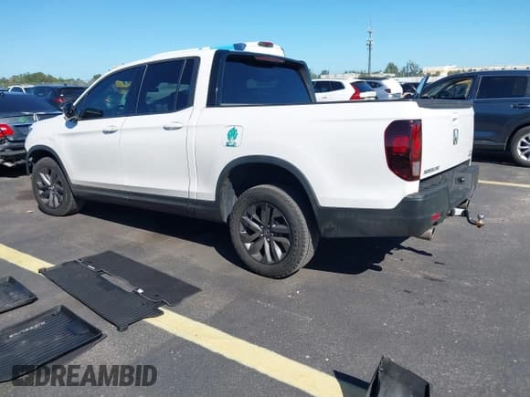 ✅ 2023 Honda Ridgeline Sport • VIN: 5FPYK3F14PB059652 • Lot: 43327139. Wystawiony na IAAI z przebiegiem 21 729 mil. Bezpłatny archiwum sprzedaży aukcyjnych z USA i szczegółowy raport historii pojazdu na DreamBid. Zdjęcie 3.