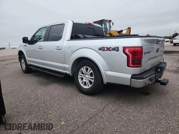 ✅ 2016 Ford F-150 XLT • VIN: 1FTEW1EP6GKF05099 • Lot: 86190415. Listed on Copart with 130,554 mi. Free auction sales archive from the USA and detailed vehicle history report at DreamBid. Image 2.