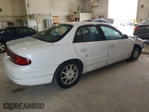 ✅ 1998 Buick Regal LS • VIN: 2G4WB52K5W1415761 • Lot: 55811595. Listed on Copart with 102,133 mi. Free auction sales archive from the USA and detailed vehicle history report at DreamBid. Image 3.