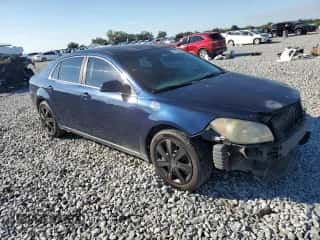 2010 Chevrolet Malibu 1LT z VIN 1G1ZC5EB4A4135880, wystawiony jako Copart lot #90295855 z przebiegiem 185 457 mil mil oraz Szkoda całkowita • Salvage title. Historia ofert i sprzedaży dostępna na DreamBid. Obrazek 4.