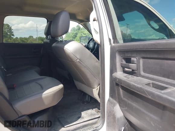 ✅ 2018 Ram 2500 Tradesman • VIN: 3C7WR5HJ6JG217241 • Лот: 42639759. Опубликован ранее на IAAI с пробегом 158 789 миль. Бесплатный доступ к архиву аукционных продаж из США и подробный отчёт об истории автомобиля на DreamBid. Изображение 8.