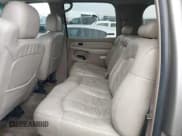 ✅ 2002 Chevrolet Suburban LS • VIN: 1GNEC16T02J206251 • Lot: 42732097. Wystawiony na IAAI z przebiegiem 276 973 mil. Bezpłatny archiwum sprzedaży aukcyjnych z USA i szczegółowy raport historii pojazdu na DreamBid. Zdjęcie 8.