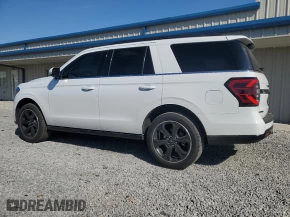 ✅ 2023 Ford Expedition Limited • VIN: 1FMJU2A84PEA37151 • Lot: 50645205. Wystawiony na Copart z przebiegiem 54 669 mil. Bezpłatny archiwum sprzedaży aukcyjnych z USA i szczegółowy raport historii pojazdu na DreamBid. Zdjęcie 2.