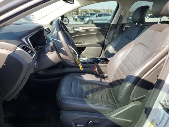 ✅ 2016 Ford Fusion SE Luxury • VIN: 3FA6P0PU4GR357454 • Lot: 87373685. Wystawiony na Copart z przebiegiem 159 409 mil. Bezpłatny archiwum sprzedaży aukcyjnych z USA i szczegółowy raport historii pojazdu na DreamBid. Zdjęcie 7.