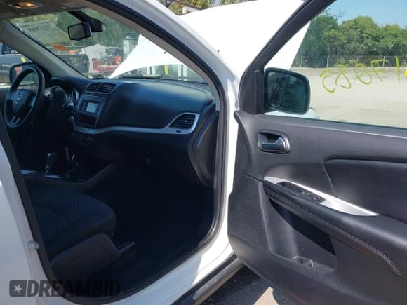 ✅ 2020 Dodge Journey SE Value • VIN: 3C4PDCAB1LT279745 • Лот: 43217085. Опубликован ранее на IAAI с пробегом 63 781 миль. Бесплатный доступ к архиву аукционных продаж из США и подробный отчёт об истории автомобиля на DreamBid. Изображение 5.