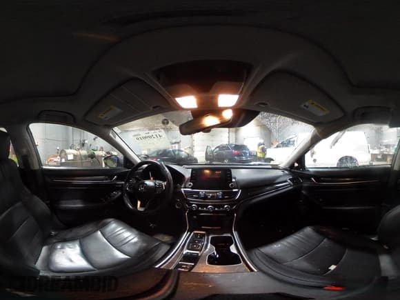 ✅ 2019 Honda Accord Touring • VIN: 1HGCV2F99KA031634 • Lot: 41209019. Listed on IAAI with 74,965 mi. Free auction sales archive from the USA and detailed vehicle history report at DreamBid. Image 18.