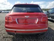 ✅ 2017 Bentley Bentayga W12 • VIN: SJAAC2ZV1HC014037 • Lot: 73797634. Wystawiony na Copart z przebiegiem Nie podano. Bezpłatny archiwum sprzedaży aukcyjnych z USA i szczegółowy raport historii pojazdu na DreamBid. Zdjęcie 6.