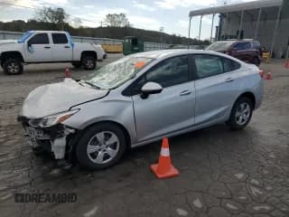 ✅ 2018 Chevrolet Cruze LS • VIN: 1G1BC5SM7J7186070 • Lot: 87314565. Listed on Copart with 138,914 mi. Free auction sales archive from the USA and detailed vehicle history report at DreamBid. Image 1.