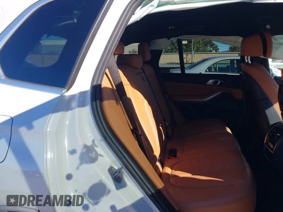 ✅ 2022 BMW X5 xDrive45e • VIN: 5UXTA6C06N9M97940 • Лот: 43563363. Опубликован ранее на IAAI с пробегом Не указан. Бесплатный доступ к архиву аукционных продаж из США и подробный отчёт об истории автомобиля на DreamBid. Изображение 8.