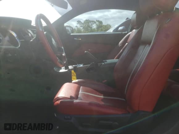 ✅ 2014 Ford Mustang GT • VIN: 1ZVBP8CF5E5218624 • Lot: 52174035. Listed on Copart with 106,900 mi. Free auction sales archive from the USA and detailed vehicle history report at DreamBid. Image 7.