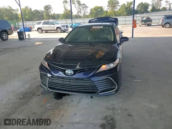 2021 Toyota Camry Hybrid LE with VIN 4T1C31AK6MU562652, listed as a Copart auction lot 69326545 with 153,540 mi miles and Salvage title. Bid and sale history available at DreamBid. Image 13.