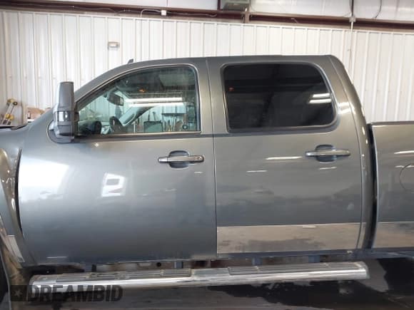 ✅ 2011 Chevrolet Silverado 2500HD LTZ • VIN: 1GC1KYC83BF192822 • Lot: 42508183. Listed on IAAI with 81,195 mi. Free auction sales archive from the USA and detailed vehicle history report at DreamBid. Image 15.