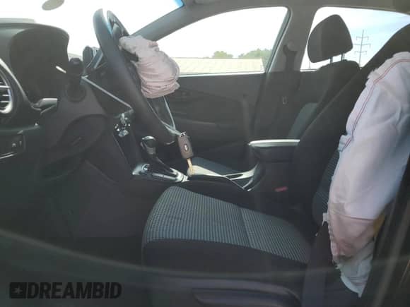 ✅ 2021 Hyundai Kona SE • VIN: KM8K12AA2MU641489 • Lot: 81912495. Listed on Copart with 109,494 mi miles. Access the free auction sales archive from the USA and view a detailed vehicle history report at DreamBid. Image 7.