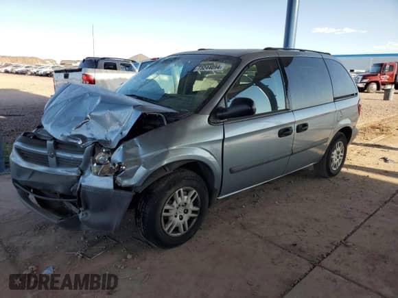 2005 Dodge Caravan SE with VIN 1D4GP25RX5B188456, listed as a Copart auction lot 73244094 with 104,199 mi miles and Salvage title. Bid and sale history available at DreamBid. Image 1.