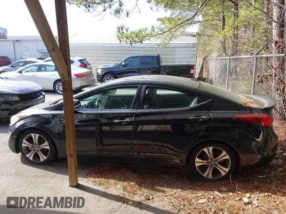✅ 2015 Hyundai Elantra Sport • VIN: KMHDH4AH7FU233201 • Lot: 41528040. Listed on IAAI with 185,730 mi. Free auction sales archive from the USA and detailed vehicle history report at DreamBid. Image 14.