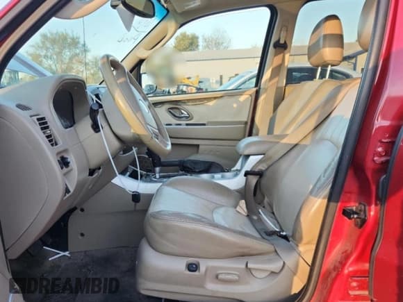 ✅ 2006 Mercury Mariner Luxury • VIN: 4M2CU56156DJ07815 • Лот: 89642415. Опубликован ранее на Copart с пробегом 113 923 миль. Бесплатный доступ к архиву аукционных продаж из США и подробный отчёт об истории автомобиля на DreamBid. Изображение 7.