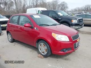 ✅ 2011 Chevrolet Aveo 1LT • VIN: KL1TD6DEXBB131879 • Lot: 41817308. Wystawiony na IAAI z przebiegiem 78 335 mil. Bezpłatny archiwum sprzedaży aukcyjnych z USA i szczegółowy raport historii pojazdu na DreamBid. Zdjęcie 1.