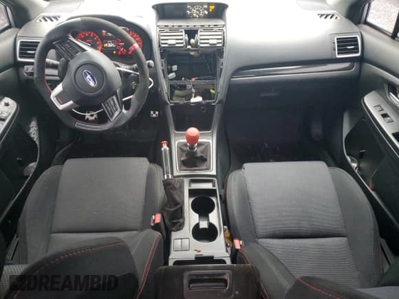 ✅ 2015 Subaru WRX • VIN: JF1VA1A64F9800712 • Lot: 85025474. Wystawiony na Copart z przebiegiem 118 837 mil. Bezpłatny archiwum sprzedaży aukcyjnych z USA i szczegółowy raport historii pojazdu na DreamBid. Zdjęcie 8.