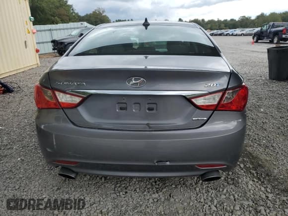 ✅ 2011 Hyundai Sonata SE • VIN: 5NPEC4AB8BH297190 • Lot: 72908454. Listed on Copart with 164,259 mi. Free auction sales archive from the USA and detailed vehicle history report at DreamBid. Image 6.