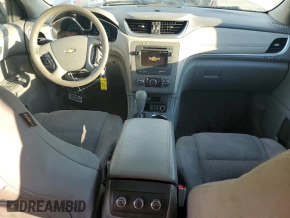 ✅ 2016 Chevrolet Traverse LS • VIN: 1GNKRFKD7GJ260487 • Lot: 82049955. Wystawiony na Copart z przebiegiem 120 661 mil. Bezpłatny archiwum sprzedaży aukcyjnych z USA i szczegółowy raport historii pojazdu na DreamBid. Zdjęcie 8.