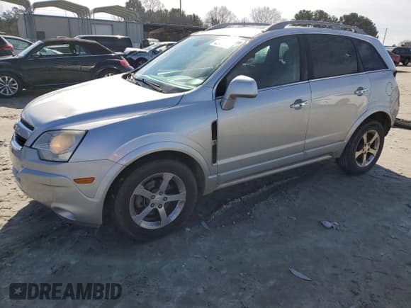 ✅ 2013 Chevrolet Captiva Sport LT • VIN: 3GNAL3EK3DS552038 • Lot: 42969635. Wystawiony na Copart z przebiegiem 135 664 mil. Bezpłatny archiwum sprzedaży aukcyjnych z USA i szczegółowy raport historii pojazdu na DreamBid. Zdjęcie 1.
