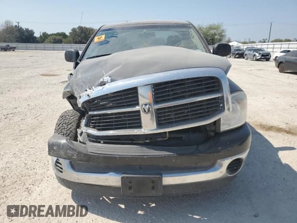 ✅ 2007 Dodge 1500 SLT • VIN: 1D7HA18PX7J505819 • Лот: 75551074. Опубликован ранее на Copart с пробегом Не указан. Бесплатный доступ к архиву аукционных продаж из США и подробный отчёт об истории автомобиля на DreamBid. Изображение 5.