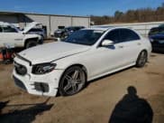 ✅ 2017 Mercedes-Benz E 300 Luxury • VIN: WDDZF4KB1HA205107 • Lot: 88421395. Wystawiony na Copart z przebiegiem 131 733 mil. Bezpłatny archiwum sprzedaży aukcyjnych z USA i szczegółowy raport historii pojazdu na DreamBid. Zdjęcie 1.