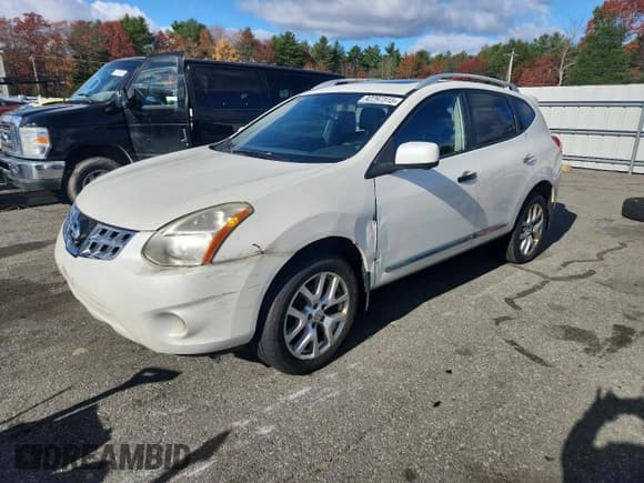 ✅ 2013 Nissan Rogue S • VIN: JN8AS5MV5DW608931 • Lot: 92297315. Wystawiony na Copart z przebiegiem 142 179 mil. Bezpłatny archiwum sprzedaży aukcyjnych z USA i szczegółowy raport historii pojazdu na DreamBid. Zdjęcie 1.