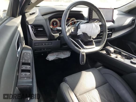 ✅ 2024 Nissan Rogue Platinum • VIN: JN8BT3DD3RW250734 • Lot: 63742105. Listed on Copart with 24,189 mi. Free auction sales archive from the USA and detailed vehicle history report at DreamBid. Image 8.