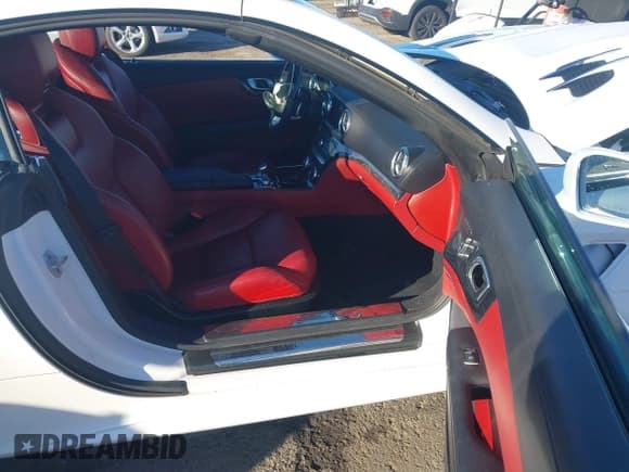 ✅ 2018 Mercedes-Benz SL 450 • VIN: WDDJK6GAXJF050750 • Лот: 43541947. Опубликован ранее на IAAI с пробегом 40 041 миль. Бесплатный доступ к архиву аукционных продаж из США и подробный отчёт об истории автомобиля на DreamBid. Изображение 5.