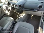 ✅ 2006 Volkswagen Beetle • VIN: 3VWRF31Y66M302388 • Lot: 65715465. Wystawiony na Copart z przebiegiem 139 346 mil. Bezpłatny archiwum sprzedaży aukcyjnych z USA i szczegółowy raport historii pojazdu na DreamBid. Zdjęcie 8.