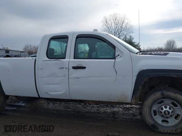 ✅ 2013 Chevrolet Silverado 2500HD Work Truck • VIN: 1GC2KVCG0DZ347760 • Lot: 41652339. Listed on IAAI with 130,873 mi. Free auction sales archive from the USA and detailed vehicle history report at DreamBid. Image 13.