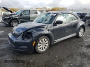 ✅ 2016 Volkswagen Beetle Fleet Edition • VIN: 3VWF17AT2GM602136 • Lot: 90785335. Wystawiony na Copart z przebiegiem 74 609 mil. Bezpłatny archiwum sprzedaży aukcyjnych z USA i szczegółowy raport historii pojazdu na DreamBid. Zdjęcie 1.