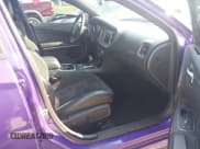 ✅ 2019 Dodge Charger Scat Pack • VIN: 2C3CDXGJ8KH604763 • Lot: 42977606. Wystawiony na IAAI z przebiegiem 31 109 mil. Bezpłatny archiwum sprzedaży aukcyjnych z USA i szczegółowy raport historii pojazdu na DreamBid. Zdjęcie 5.