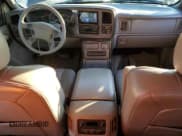 ✅ 2004 GMC Sierra Denali • VIN: 2GTFK69U541332085 • Лот: 43431005. Опубликован ранее на Copart с пробегом 94 507 миль. Бесплатный доступ к архиву аукционных продаж из США и подробный отчёт об истории автомобиля на DreamBid. Изображение 8.