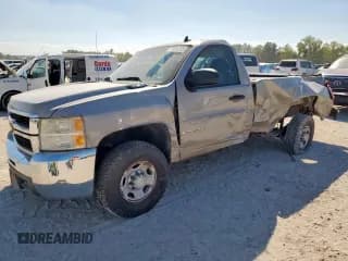 ✅ 2007 Chevrolet Silverado 2500HD 1LT • VIN: 1GCHK24K07E506784 • Лот: 85856295. Опубликован ранее на Copart с пробегом 153 035 миль. Бесплатный доступ к архиву аукционных продаж из США и подробный отчёт об истории автомобиля на DreamBid. Изображение 1.