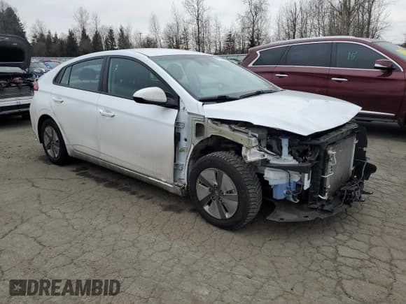 ✅ 2020 Hyundai Ioniq Blue • VIN: KMHC65LC7LU214152 • Lot: 42376825. Wystawiony na Copart z przebiegiem 48 931 mil. Bezpłatny archiwum sprzedaży aukcyjnych z USA i szczegółowy raport historii pojazdu na DreamBid. Zdjęcie 4.