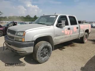 ✅ 2004 Chevrolet Silverado 2500HD LS • VIN: 1GCHK23294F193760 • Lot: 81223615. Wystawiony na Copart z przebiegiem 301 841 mil. Bezpłatny archiwum sprzedaży aukcyjnych z USA i szczegółowy raport historii pojazdu na DreamBid. Zdjęcie 1.