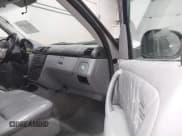 ✅ 2000 Mercedes-Benz M 320/430/500 • VIN: 4JGAB54E4YA199556 • Lot: 42111380. Listed on IAAI with 155,061 mi. Free auction sales archive from the USA and detailed vehicle history report at DreamBid. Image 5.