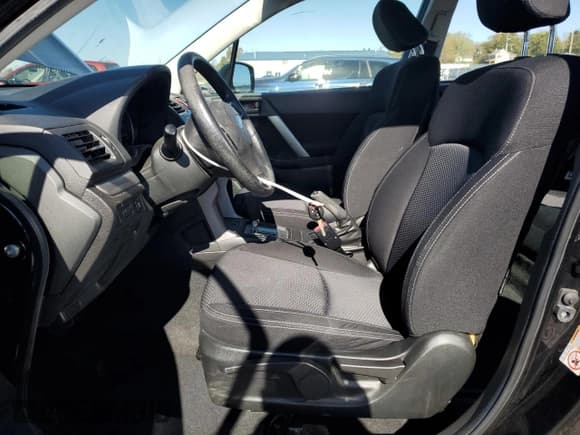 ✅ 2014 Subaru Forester 2.5i • VIN: JF2SJAAC5EH410484 • Lot: 82635395. Listed on Copart with 66,403 mi. Free auction sales archive from the USA and detailed vehicle history report at DreamBid. Image 7.