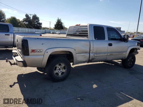 ✅ 2004 Chevrolet Silverado 1500 Z71 • VIN: 2GCEK19T841219382 • Лот: 84724515. Опубликован ранее на Copart с пробегом 274 836 миль. Бесплатный доступ к архиву аукционных продаж из США и подробный отчёт об истории автомобиля на DreamBid. Изображение 3.