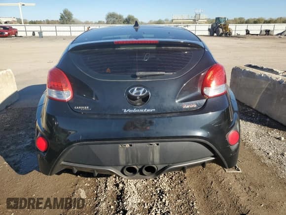 ✅ 2016 Hyundai Veloster Turbo • VIN: KMHTC6AE9GU273003 • Lot: 74305913. Wystawiony na Copart z przebiegiem 108 410 mil. Bezpłatny archiwum sprzedaży aukcyjnych z USA i szczegółowy raport historii pojazdu na DreamBid. Zdjęcie 6.