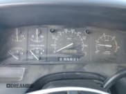 ✅ 1997 Ford F-250 • VIN: 1FTHX25F5VED07651 • Lot: 87223024. Wystawiony na Copart z przebiegiem 221 981 mil. Bezpłatny archiwum sprzedaży aukcyjnych z USA i szczegółowy raport historii pojazdu na DreamBid. Zdjęcie 9.