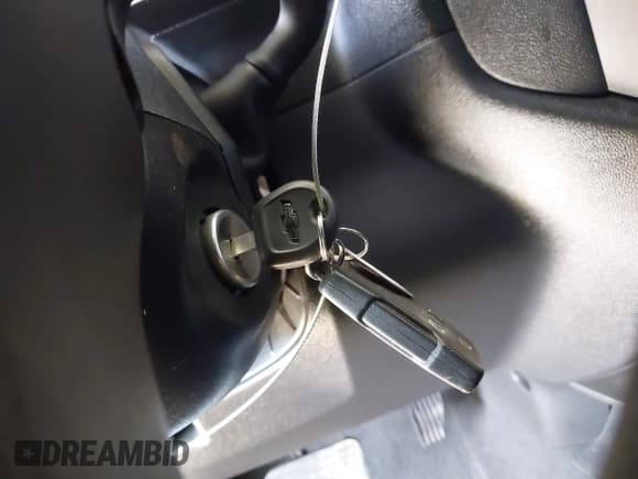 ✅ 2021 Chevrolet Silverado 1500 Custom Trail Boss • VIN: 3GCPYCEFXMG383713 • Lot: 43198191. Wystawiony na IAAI z przebiegiem 78 118 mil. Bezpłatny archiwum sprzedaży aukcyjnych z USA i szczegółowy raport historii pojazdu na DreamBid. Zdjęcie 11.