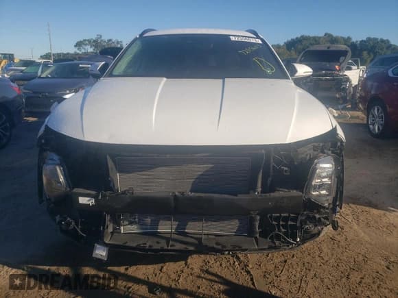 ✅ 2022 Hyundai Tucson SEL • VIN: 5NMJB3AE3NH154347 • Lot: 72556013. Wystawiony na Copart z przebiegiem 11 249 mil. Bezpłatny archiwum sprzedaży aukcyjnych z USA i szczegółowy raport historii pojazdu na DreamBid. Zdjęcie 5.